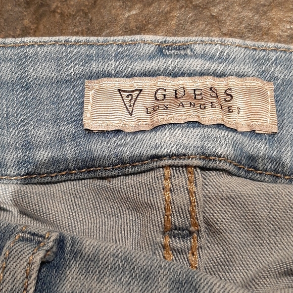 Guess Jeans - Picture 7 of 10